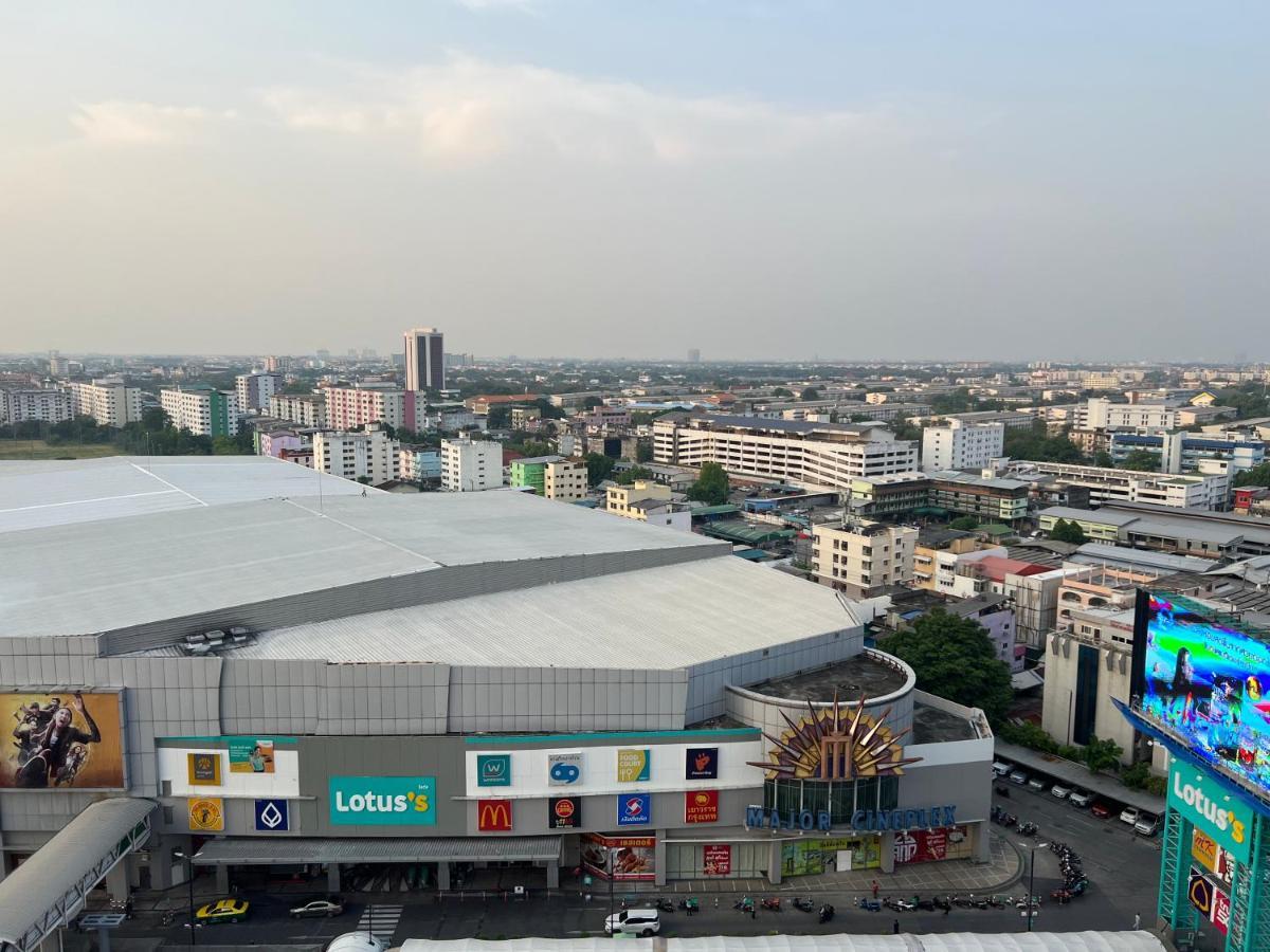 בנגקוק Mall Suites Hotel מראה חיצוני תמונה