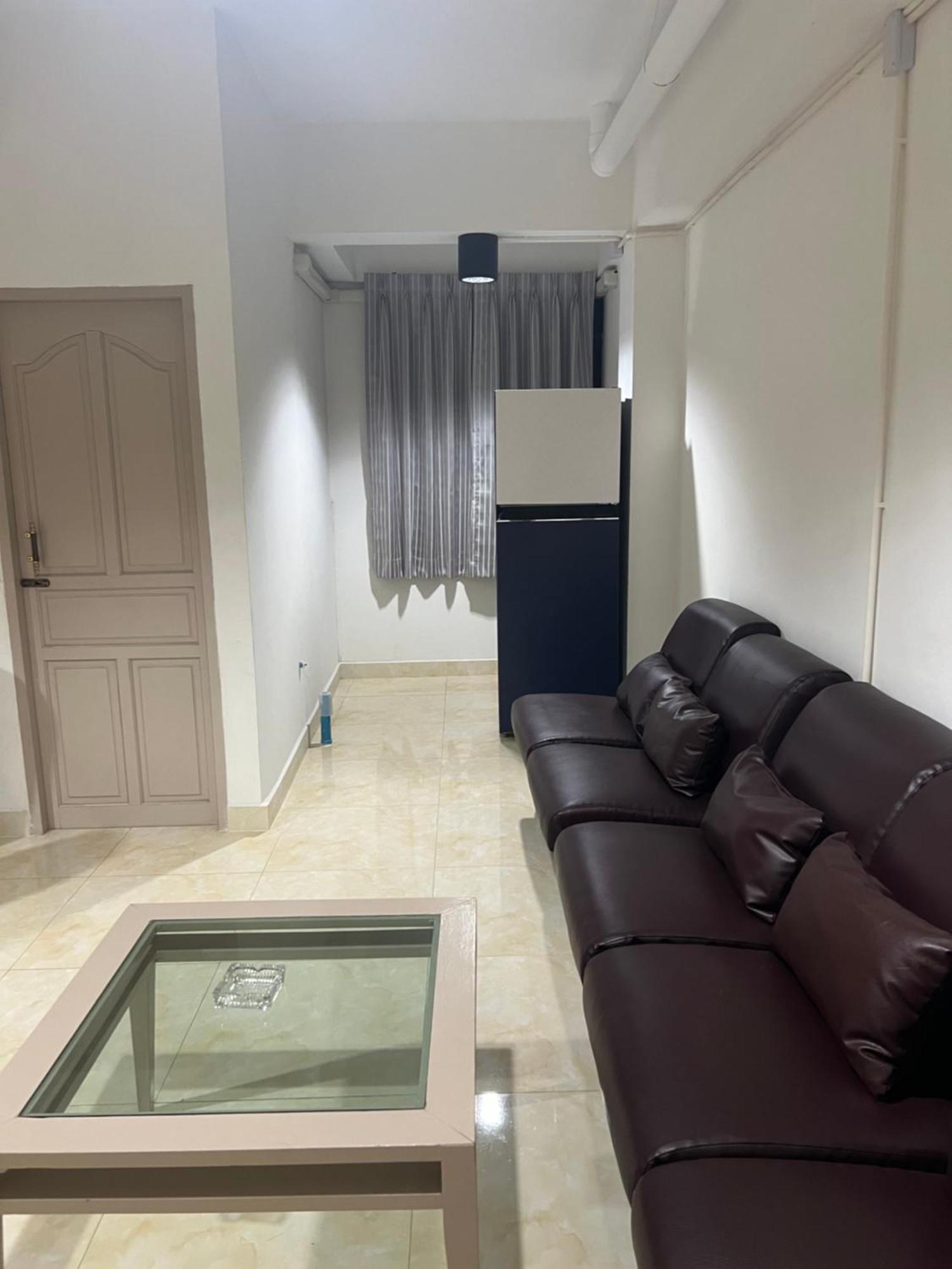 בנגקוק Mall Suites Hotel מראה חיצוני תמונה