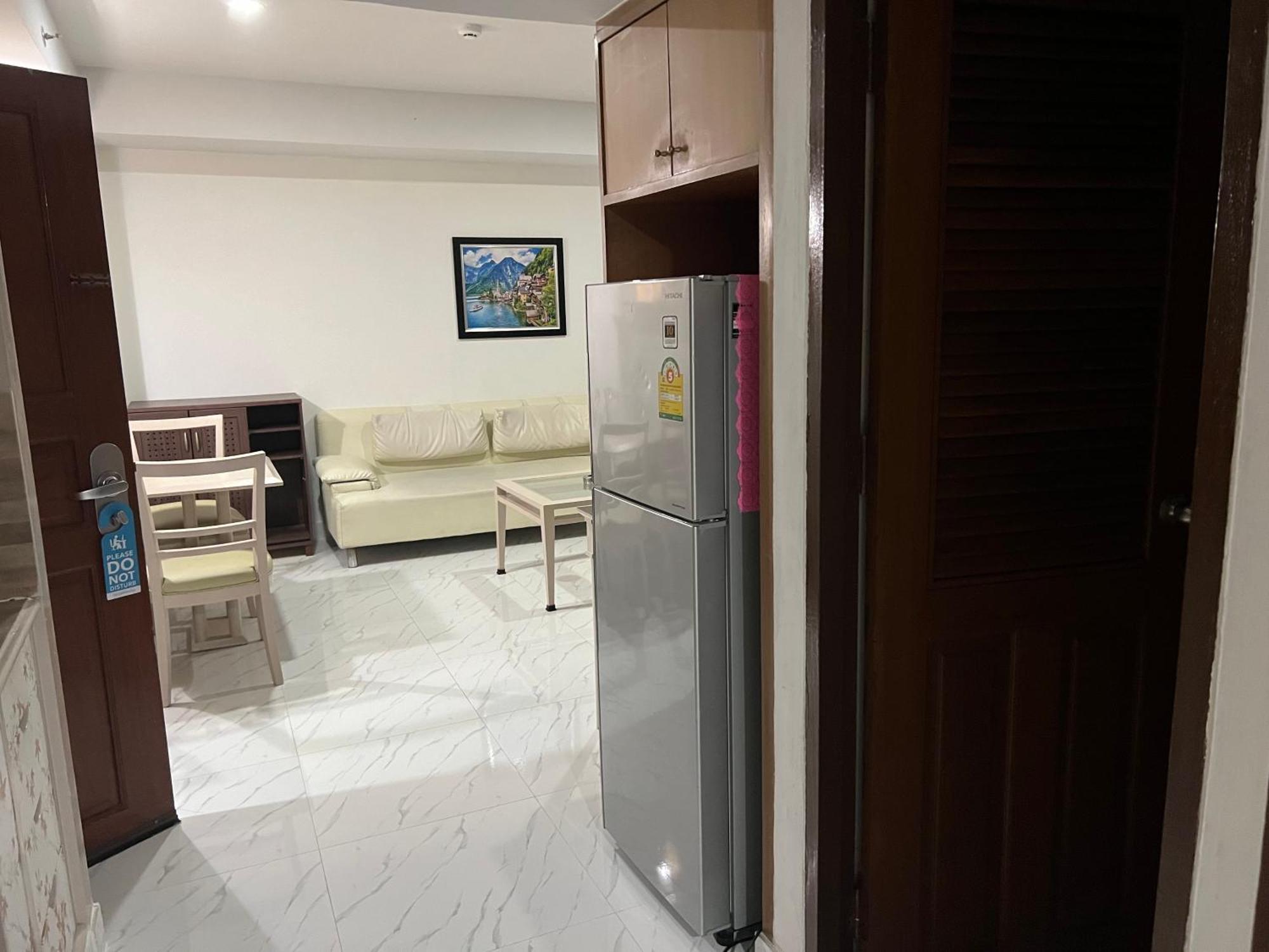 בנגקוק Mall Suites Hotel מראה חיצוני תמונה