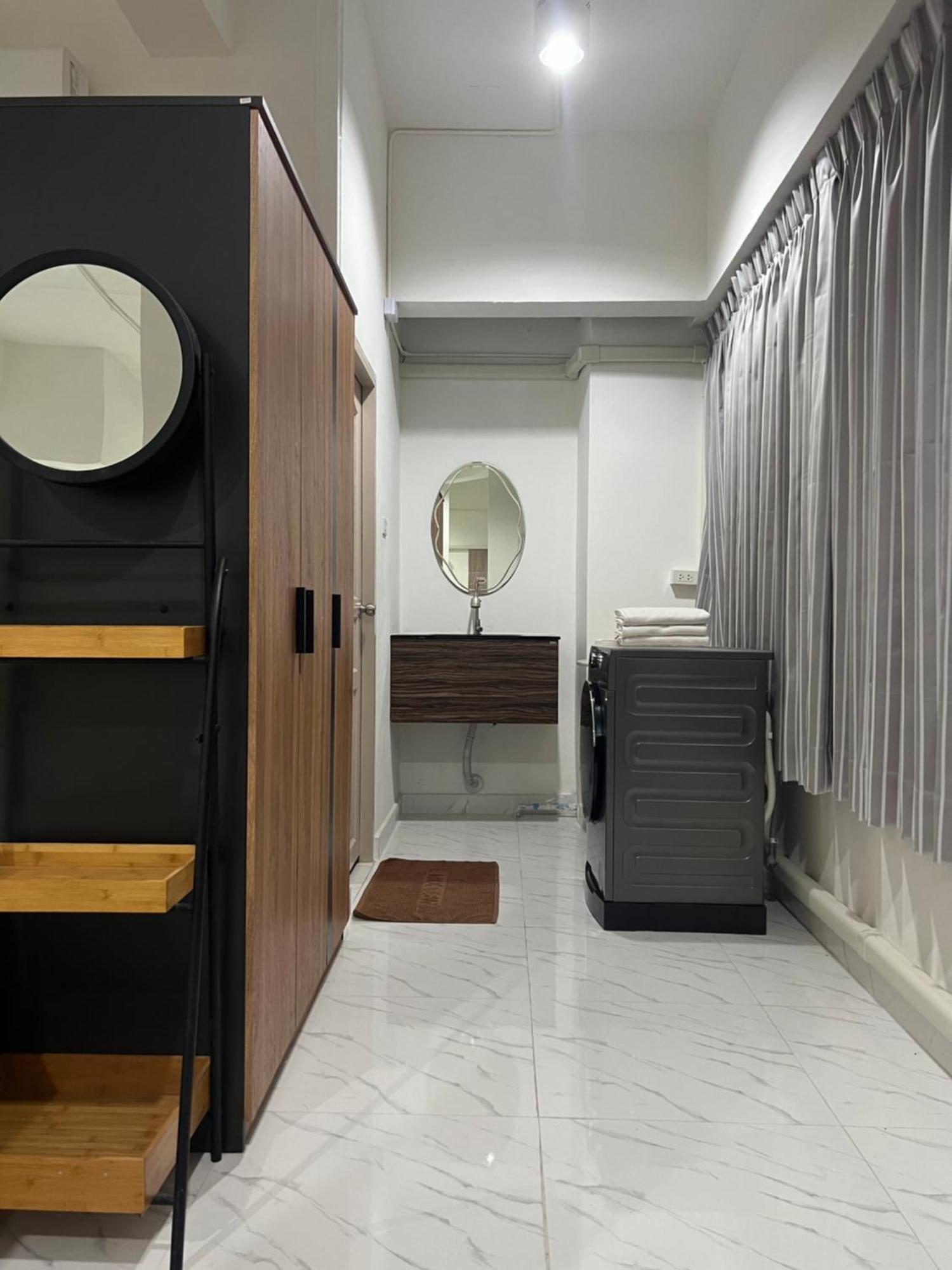 בנגקוק Mall Suites Hotel מראה חיצוני תמונה