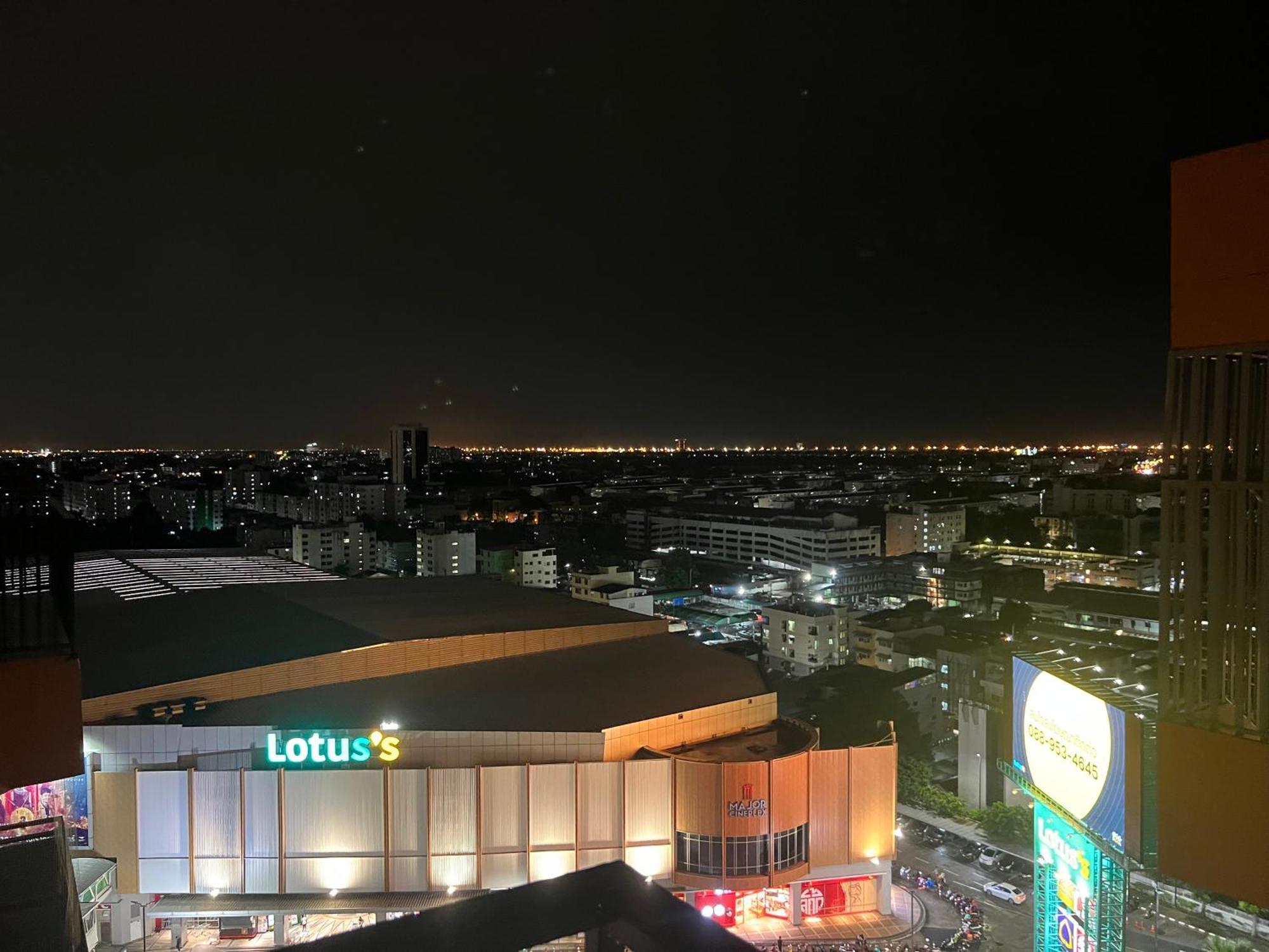 בנגקוק Mall Suites Hotel מראה חיצוני תמונה