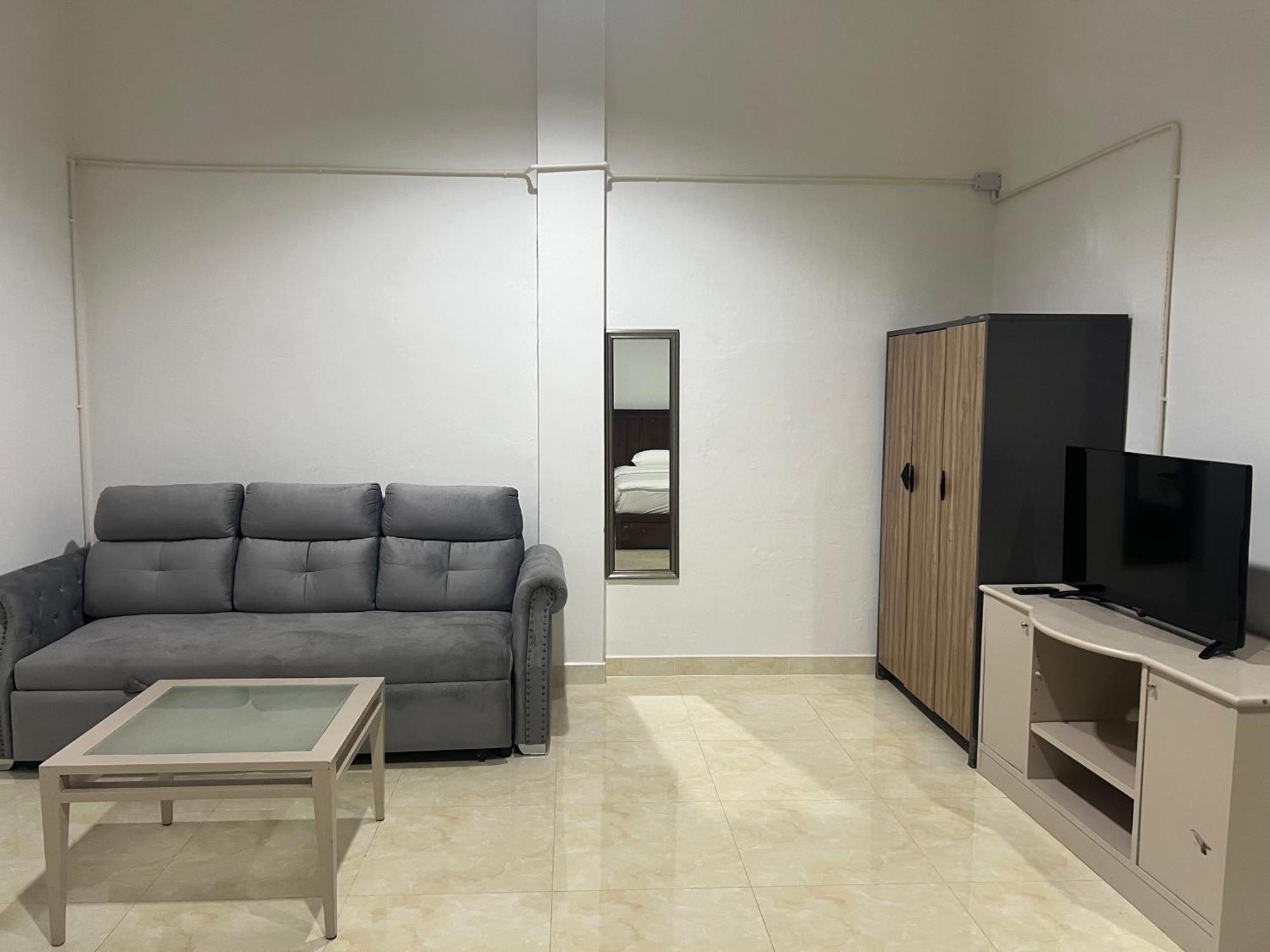 בנגקוק Mall Suites Hotel מראה חיצוני תמונה