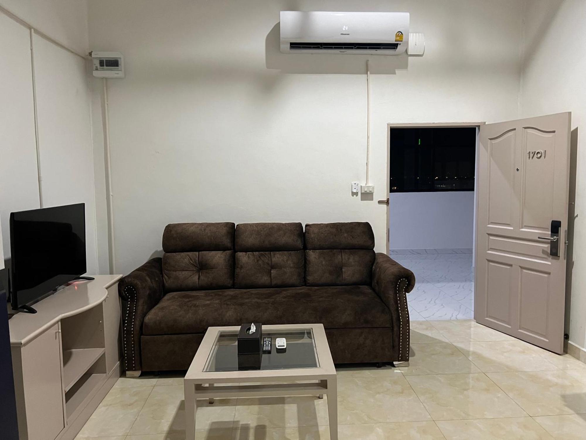 בנגקוק Mall Suites Hotel מראה חיצוני תמונה
