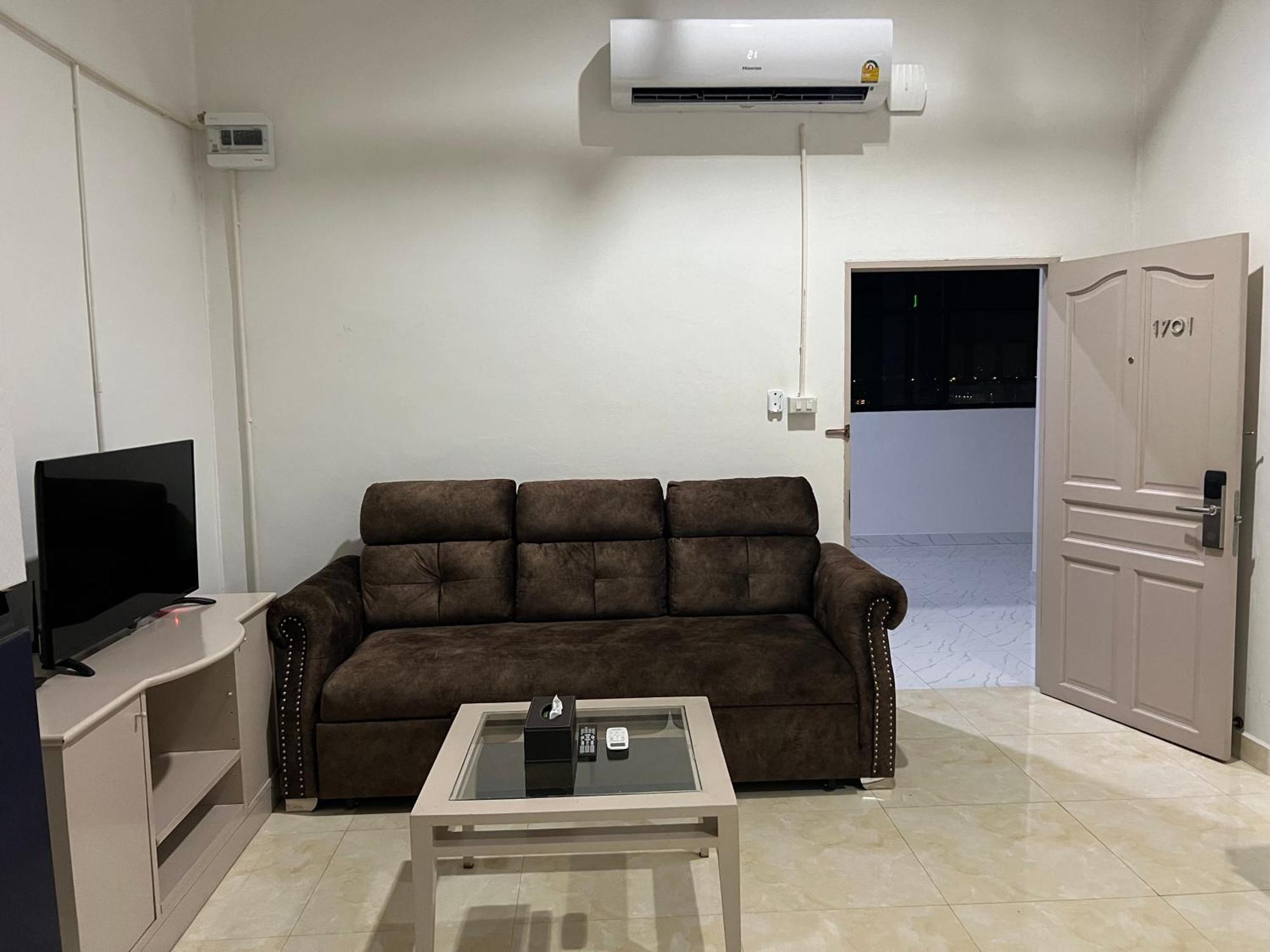בנגקוק Mall Suites Hotel מראה חיצוני תמונה